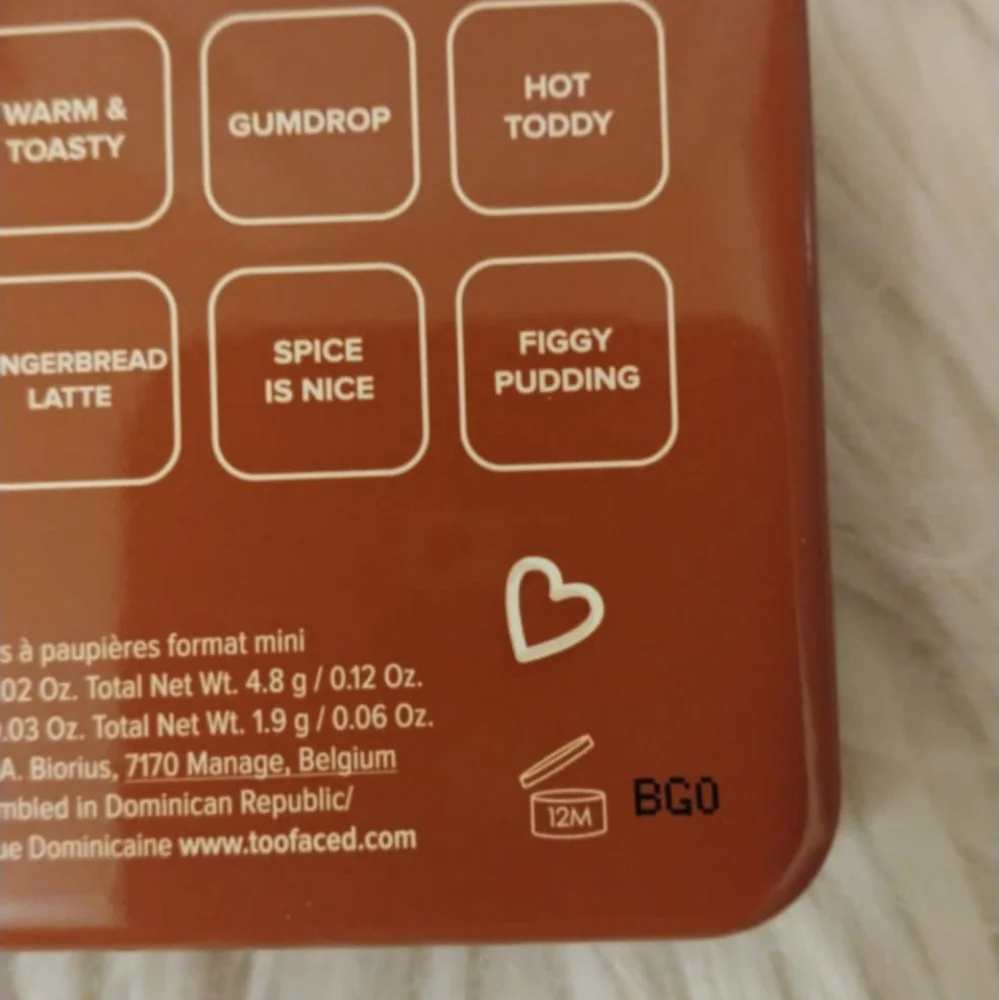 🎄FIRM! NWT TOO FACED GINGERBREAD SPICE BITE SIZE EYESHADOW PALETTE LIMITED EDIT